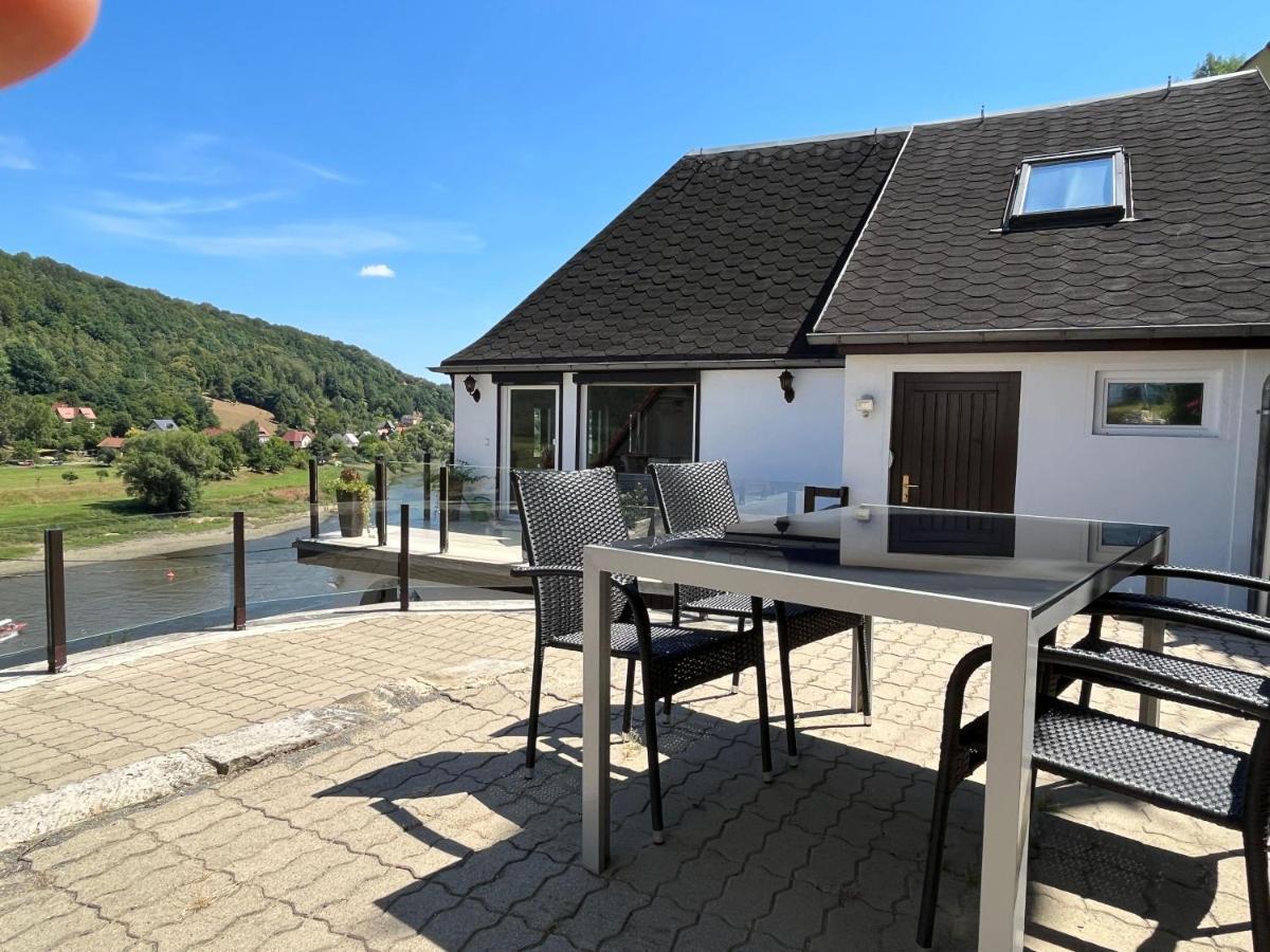 Saechsische-Schweiz-Ferienhaus-Wohnung-1-Mit-Elbblick-Sauna-Und-Kamin Konigstein an der Elbe Exterior photo